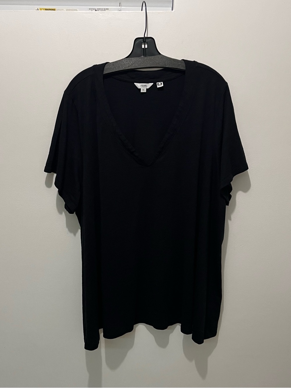2/$20 - 5X - V Neck Short Sleeve Shirt - Black by Penningtons